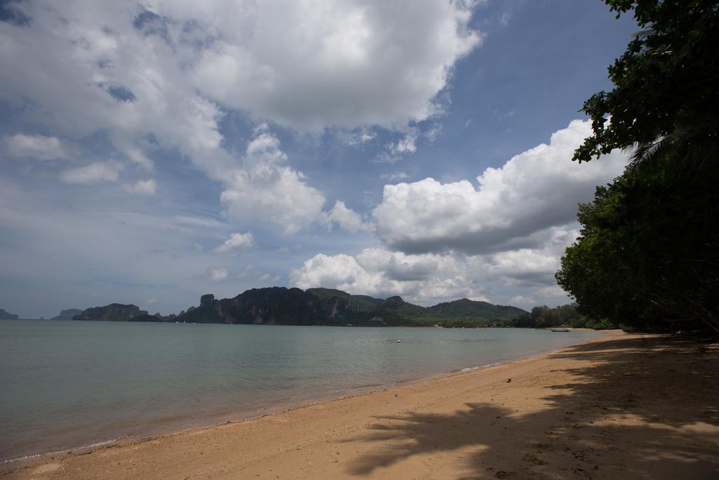 Amatapura Beachfront Villa 1, Sha Certified Ao Nam Mao Exteriér fotografie