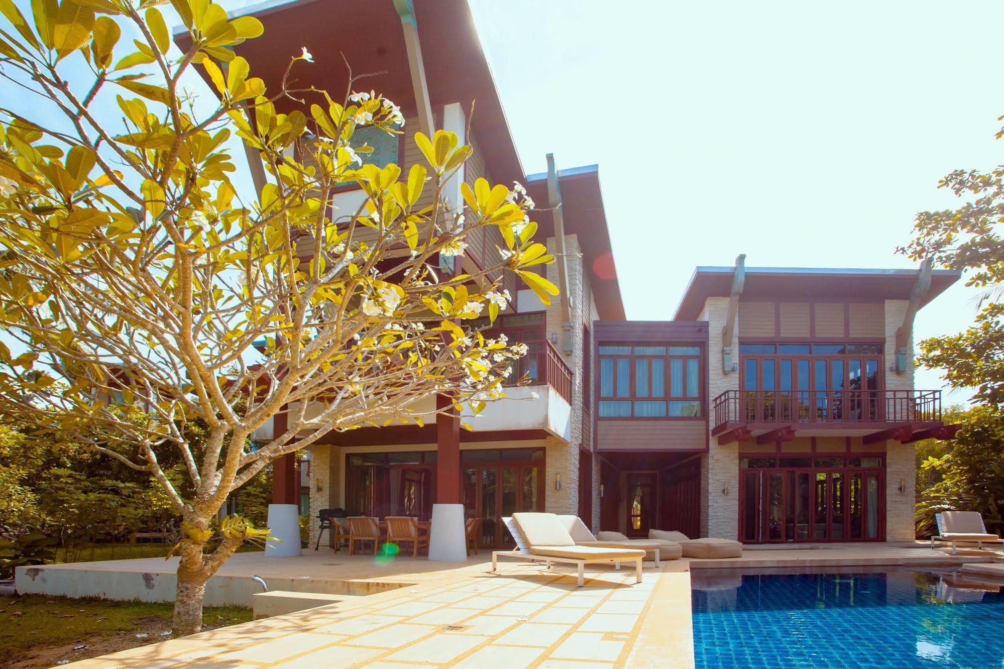 Amatapura Beachfront Villa 1, Sha Certified Ao Nam Mao Exteriér fotografie